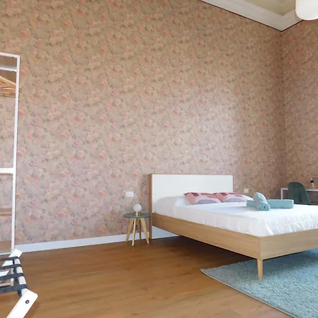 Hibiscus - Etnea Guest house *